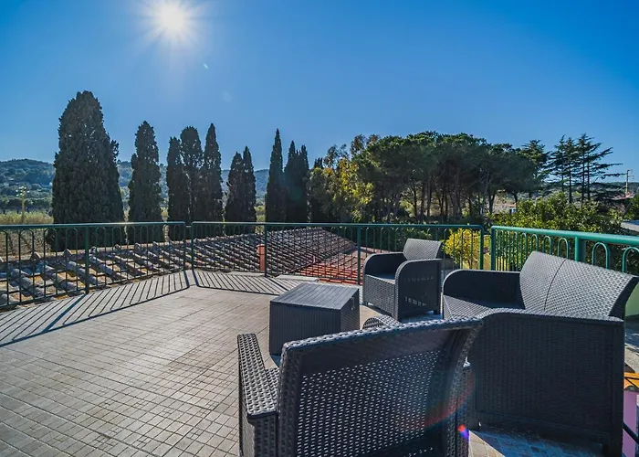 Casa Alex A Schiopparello - Goelba *