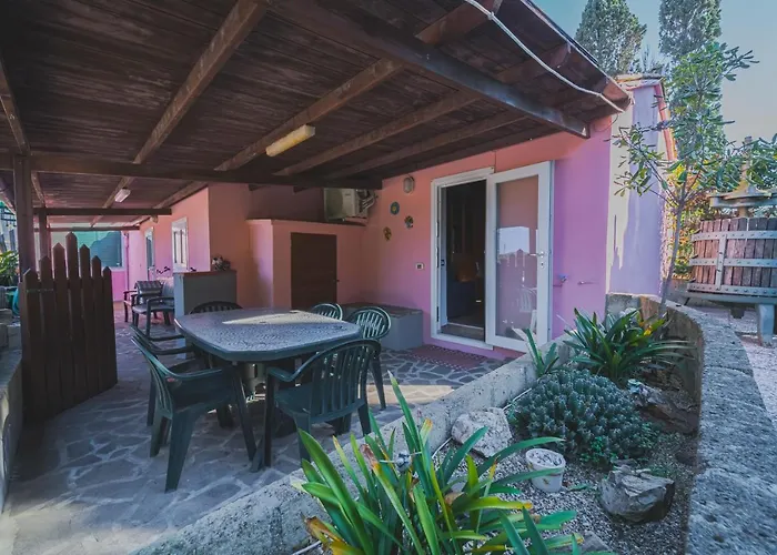 Casa Alex A Schiopparello - Goelba *