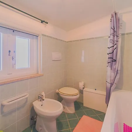 Casa Alex A Schiopparello - Goelba Apartment
