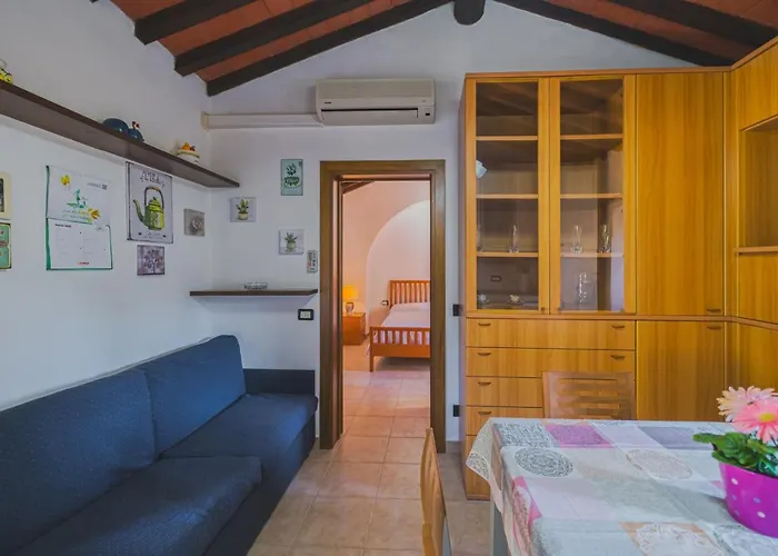 Casa Alex A Schiopparello - Goelba Lejlighed