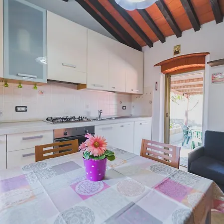 Casa Alex A Schiopparello - Goelba * ポルトフェッラーイオ